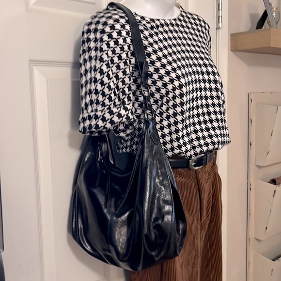 HOBO Black Leather Shoulder Bag Soft Satchel Boho Purse - Picture 1 of 12